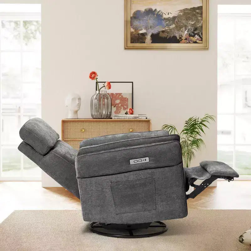 Fauteuil inclinable pivotant et coulissant avec appuie-têtes et accoudoirs réglables
