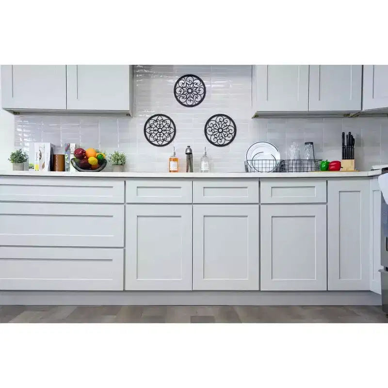 Meuble bas de cuisine 18 po l. x 34,5 po H x 24 po P avec tiroir Cadre en contreplaqué Fermeture amortie - Recouvrement total RTA