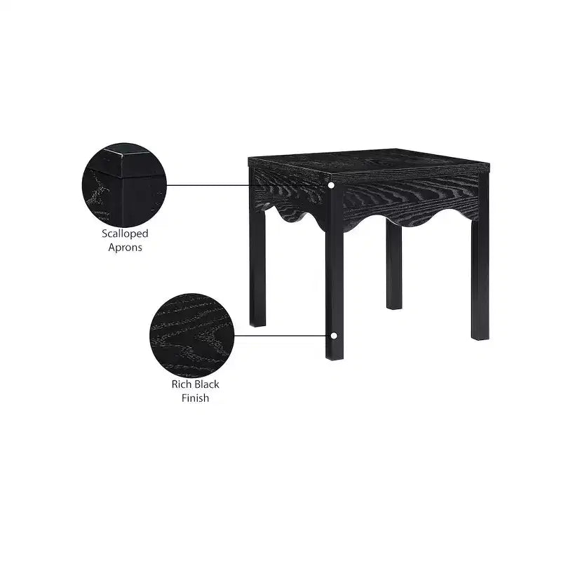 Table d'appoint festonnée en chêne noir