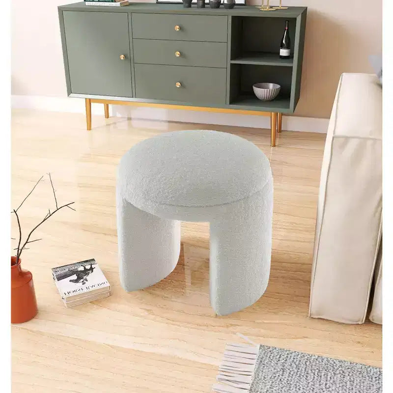Pouffe/tabouret en tissu imitation peau de mouton