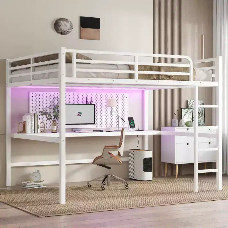 Lit mezzanine queen size en métal noir avec prise électrique et lumières LED, gain de place et réduction du bruit