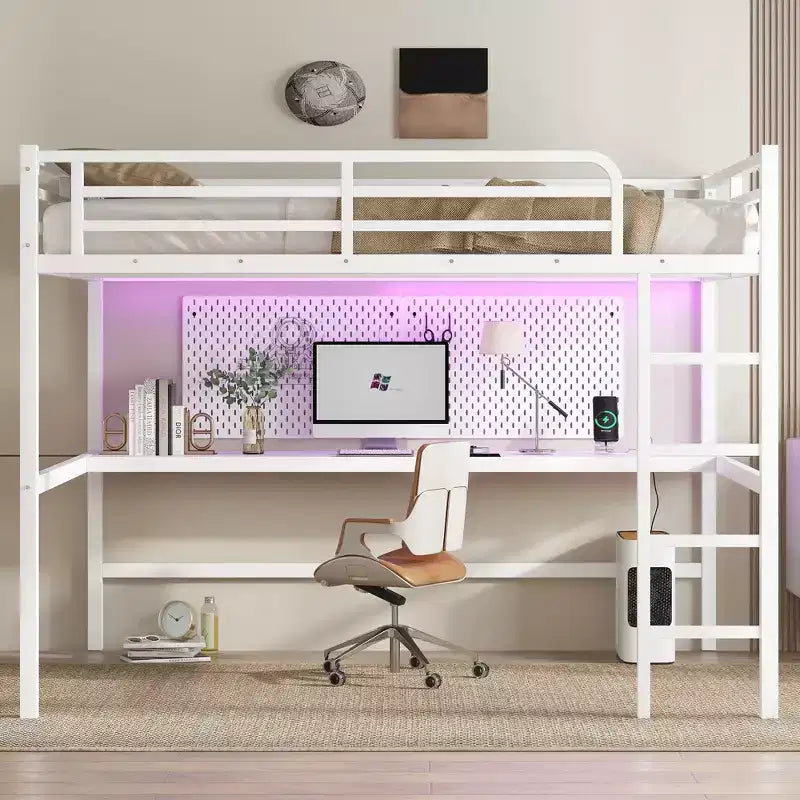 Lit mezzanine queen size en métal noir avec prise électrique et lumières LED, gain de place et réduction du bruit